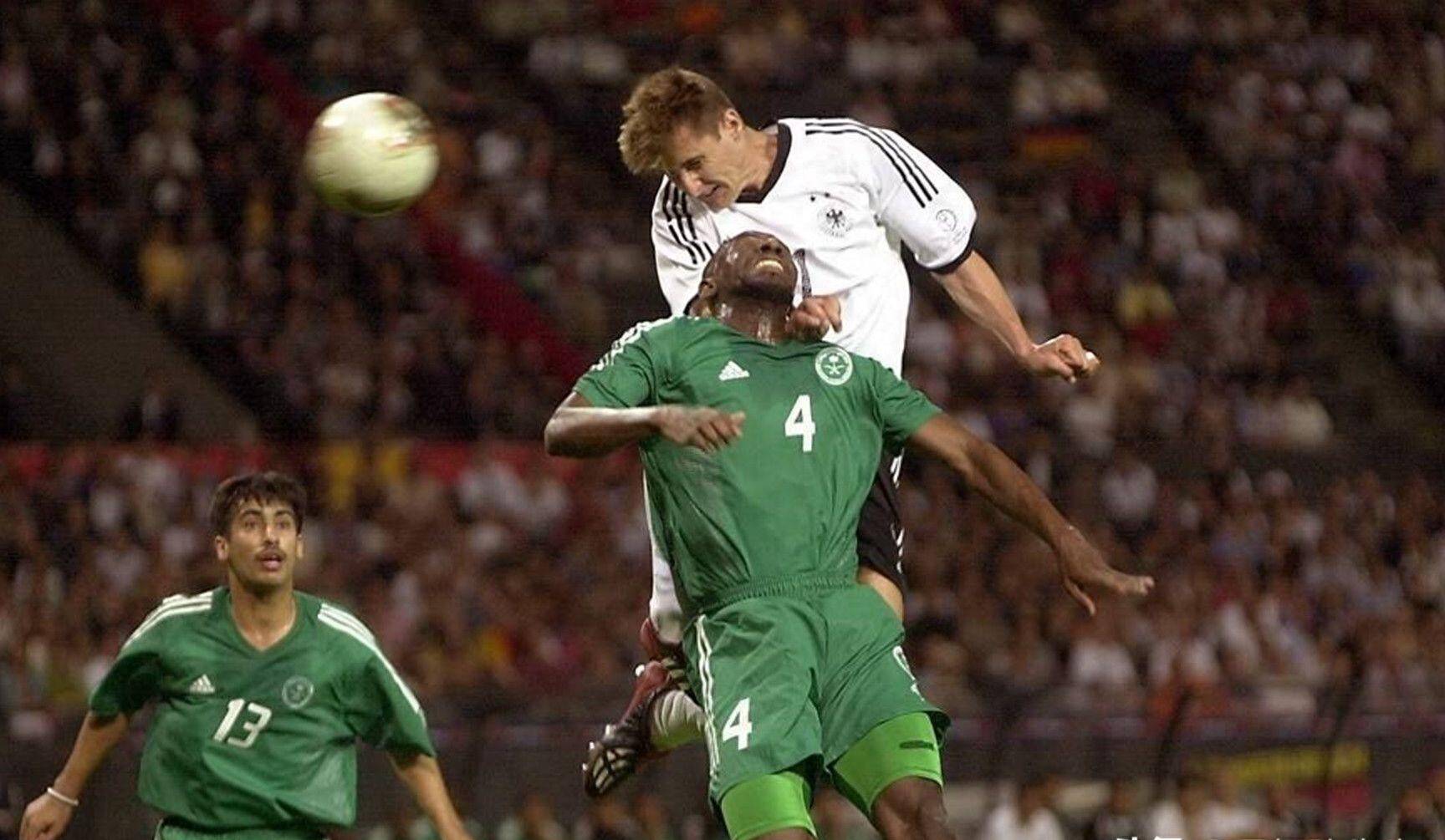 德国队迎来胜利，信心倍增晋级赛场