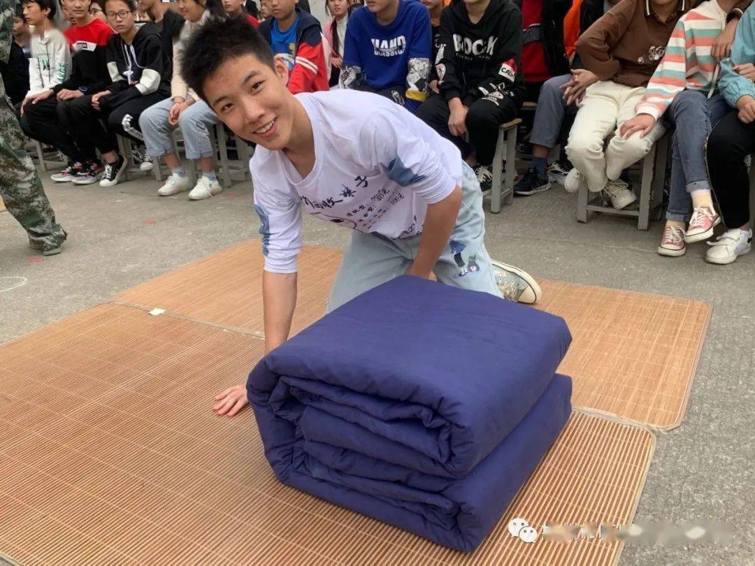 关于真情篮球赛事渐入佳境，粉丝热情高涨的信息