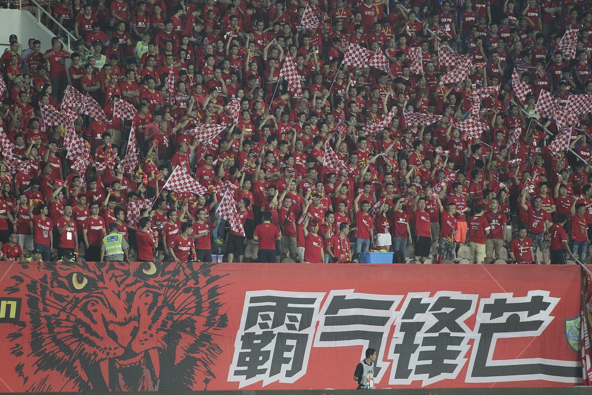 超级球队再次取得胜利，豪取三连胜的简单介绍