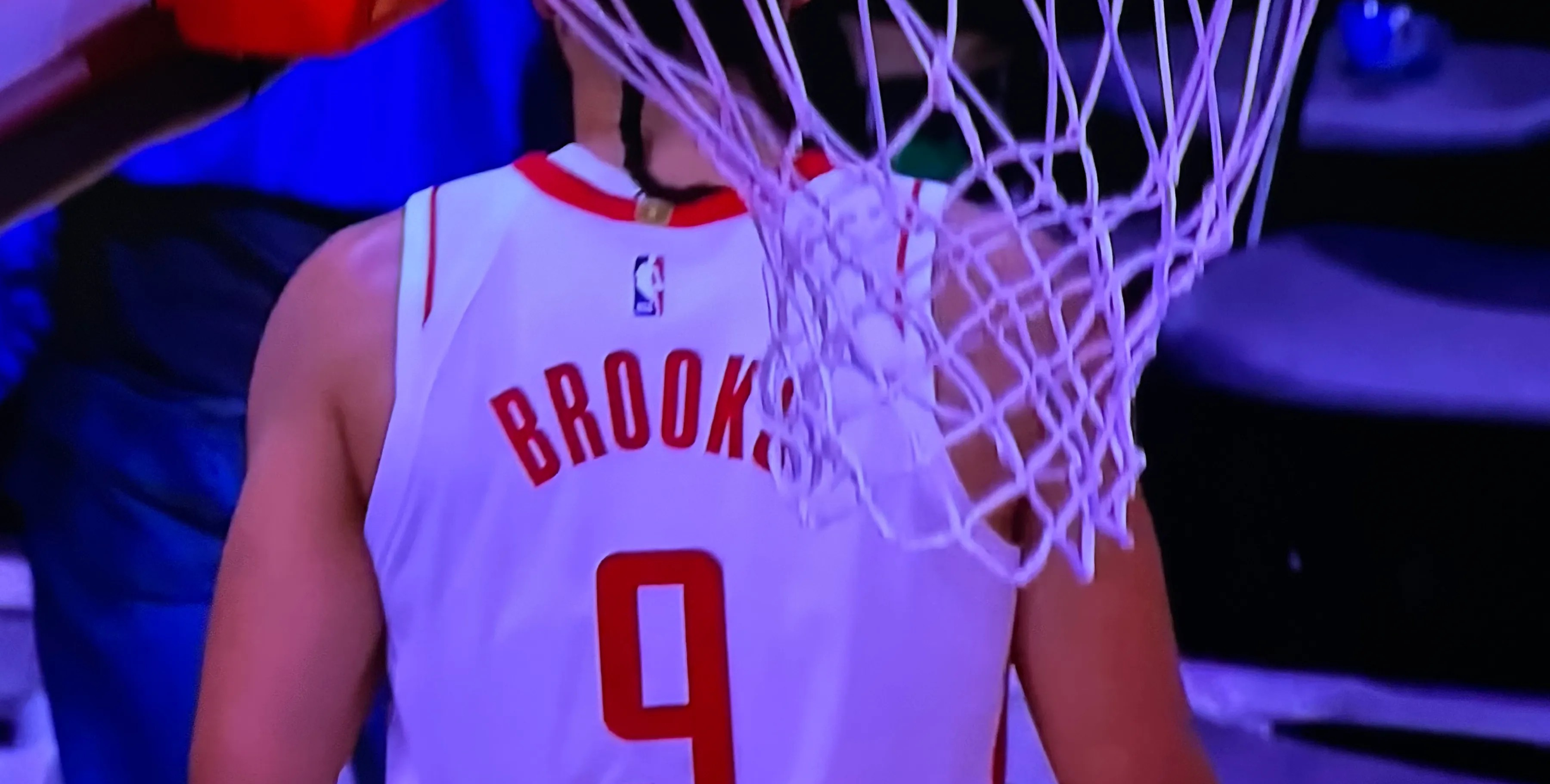 火箭外线三分连连,取得胜利逼近季后赛的简单介绍 火箭外线三分连连,取得胜利逼近季后赛的简单介绍