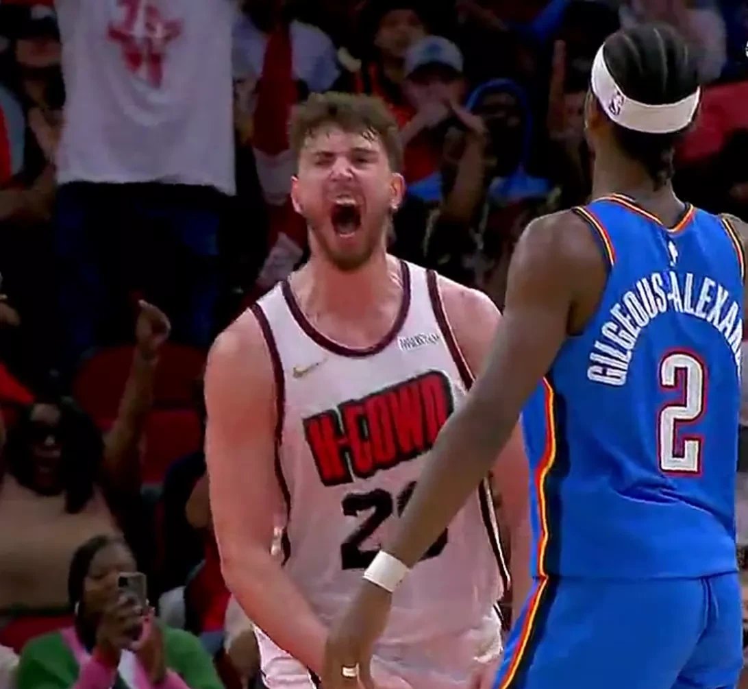 火箭血洗法国男篮，恩比德送出助攻