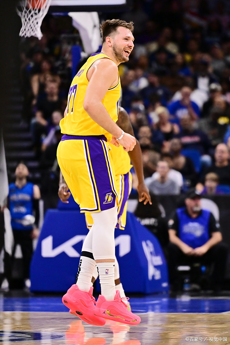 灰熊客场取胜乐福投进失误的简单介绍