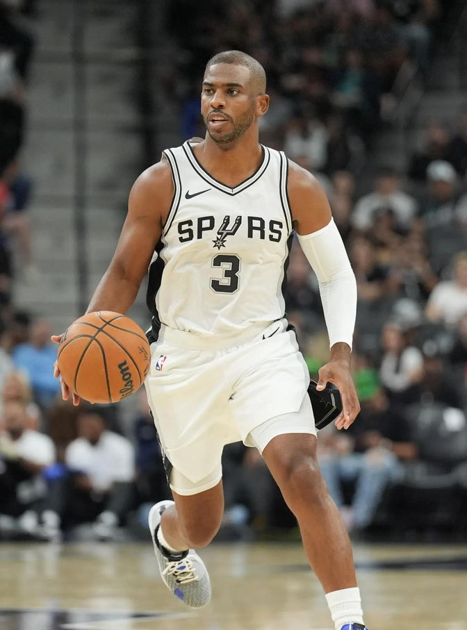 包含猛龙险胜意大利男篮，保罗三分雨点燃全场的词条