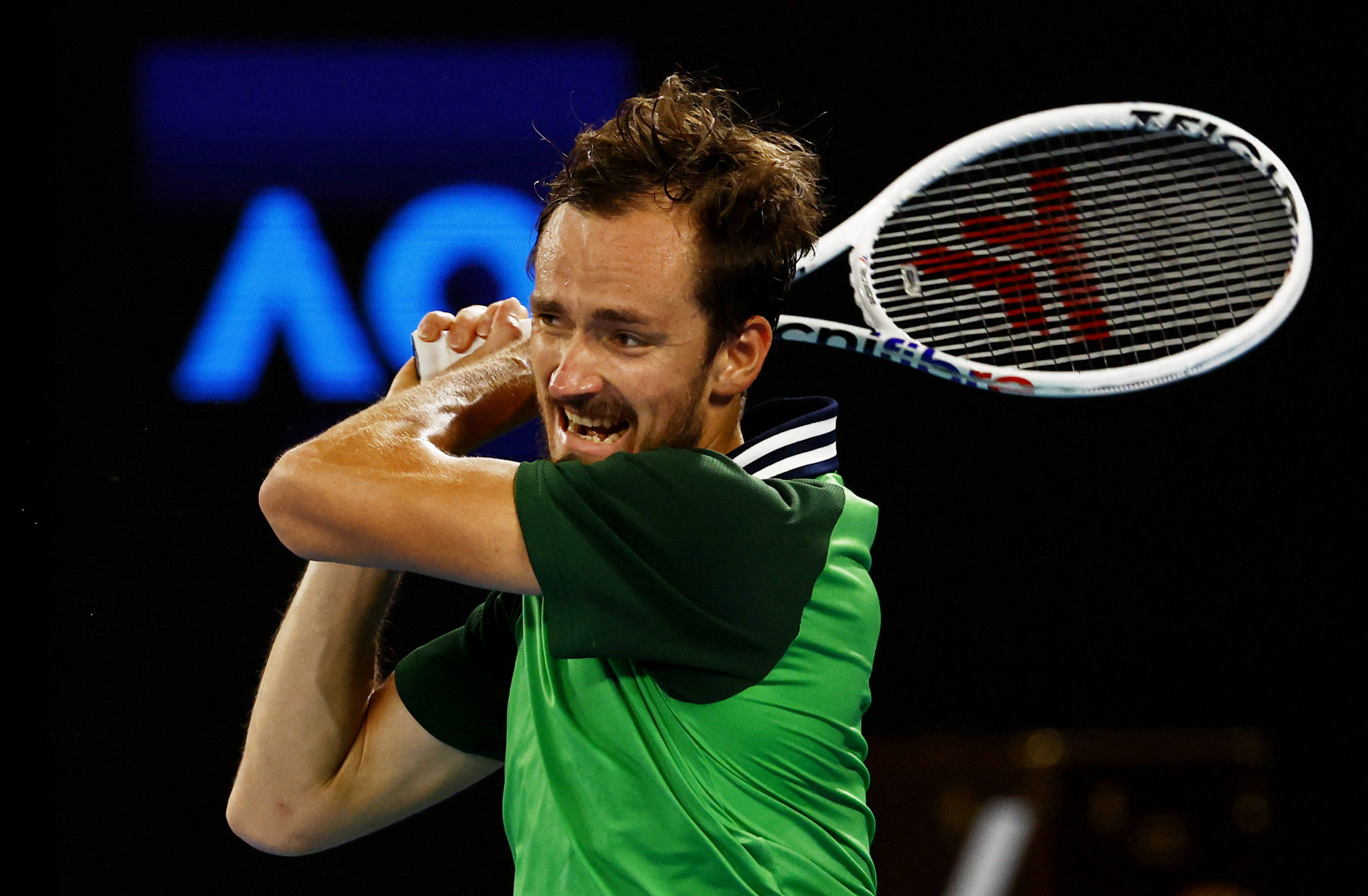 拉沃尔杯碾压年终总决赛，梅德韦杰夫刷新纪录