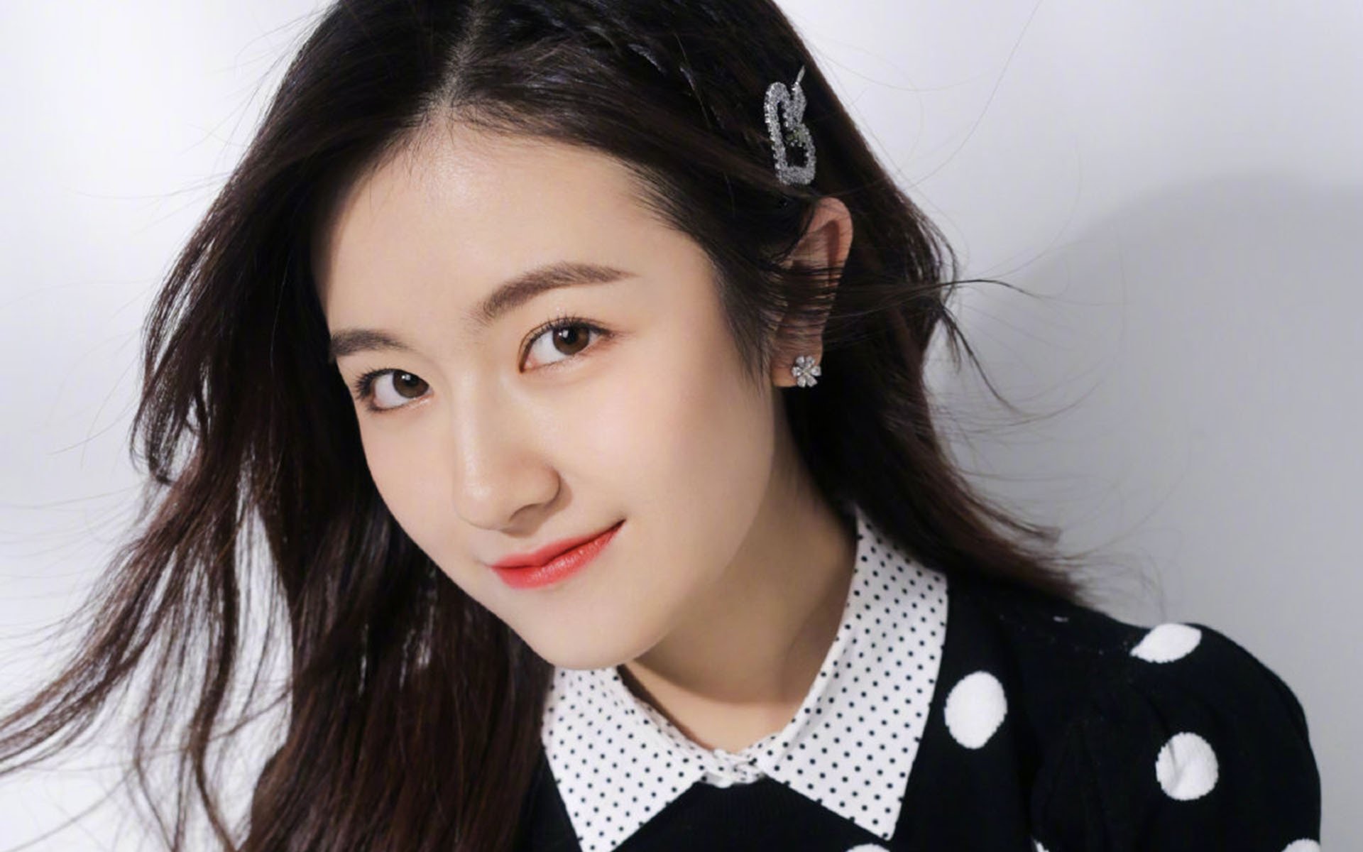 热火连击压制吉林队展团队威力，东契奇主宰比赛走向显巨星本色—篮球赛事双星闪耀解析