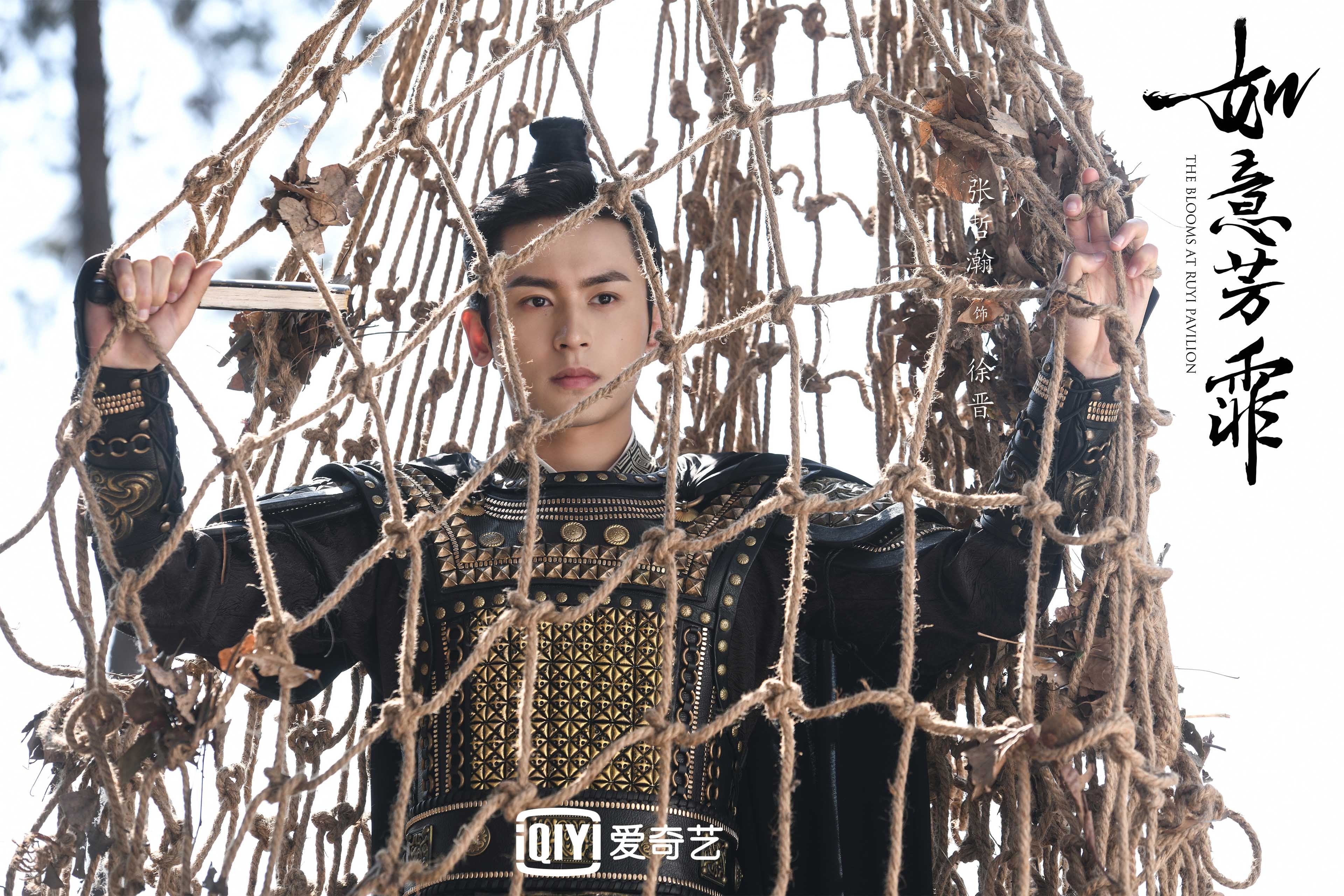 拜仁五球粉碎国际米兰，马丁内利戴帽封神